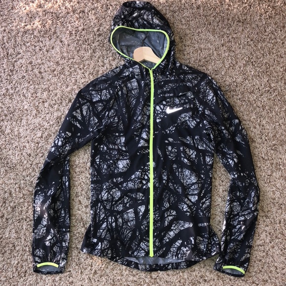 Nike Sweaters - NIKE WINDBREAKER SIZE - X - SMALL